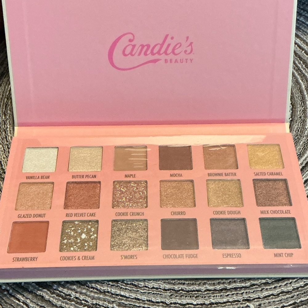 Candies Ice Cream Eyeshadow Palette - new